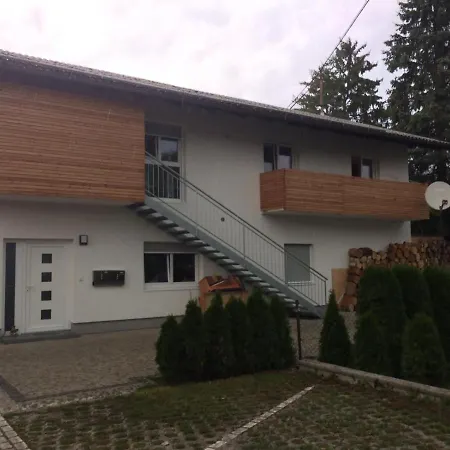 Daire Gemutlich Whonung St.georgen Im Attergau *