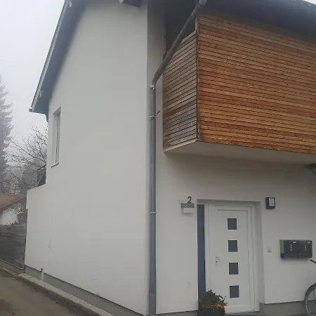 Gemutlich Whonung St.georgen Im Attergau Daire *